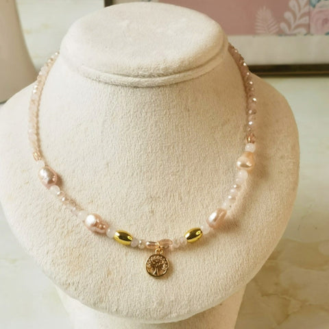 Collar de perlas naturales 