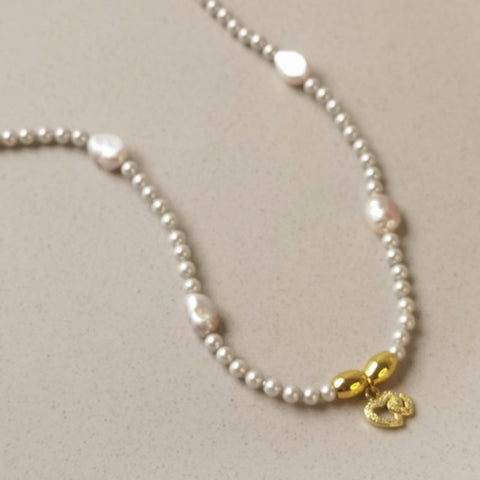 Collar piedras naturales 