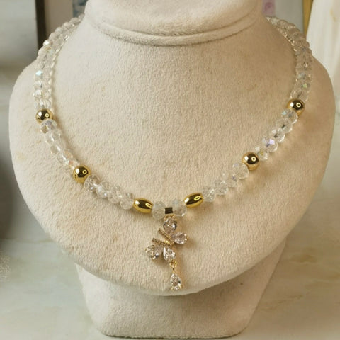 Collar de mujer joyeria