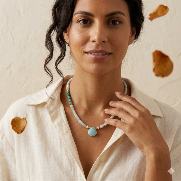 Collar de piedras naturales 