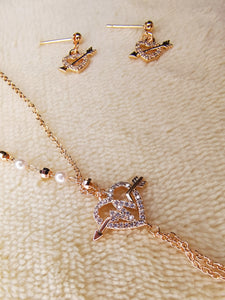 collar y aretes