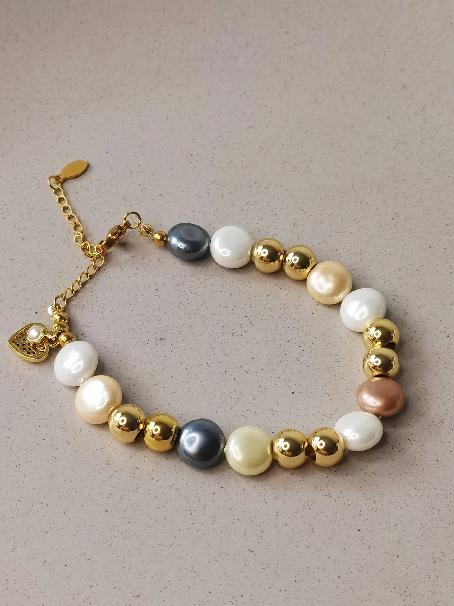 Pulsera nacar Debora