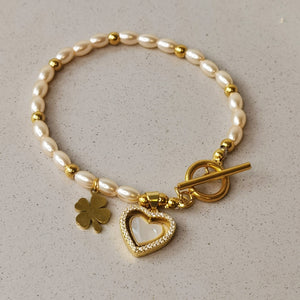 Pulsera de mujer de perlas dije trebol y corazon regalo