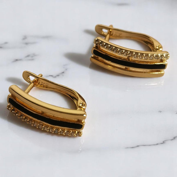 Arete de mujer de acero regalo joyeria tendencia
