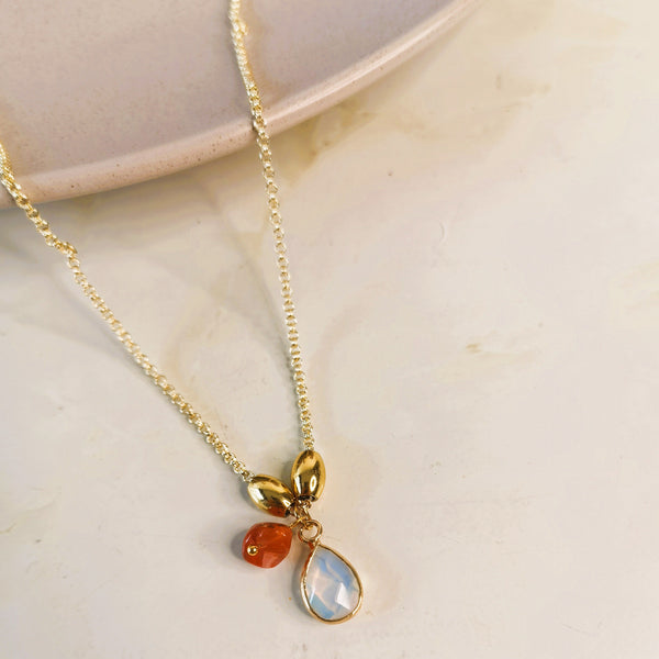 Collar de mujer con piedras naturales