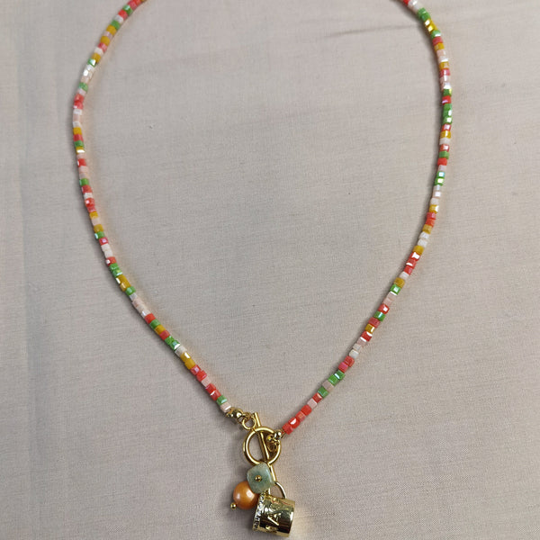 collar de mujer