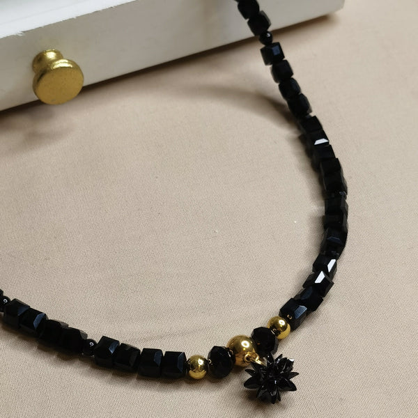 collar de mujer