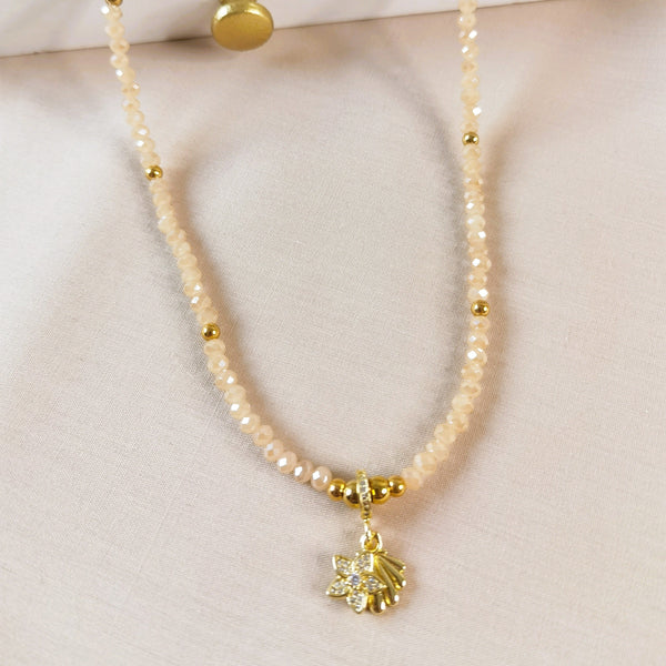 Collar de mujer