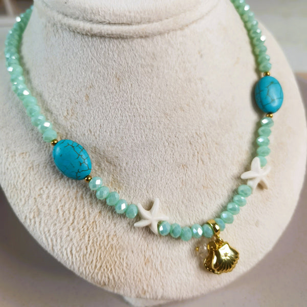 Collar de mujer de piedras naturales