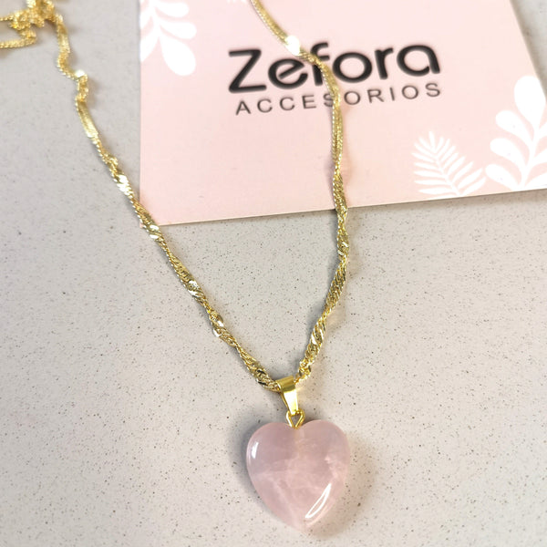 Collar corazon cuarzo rosa