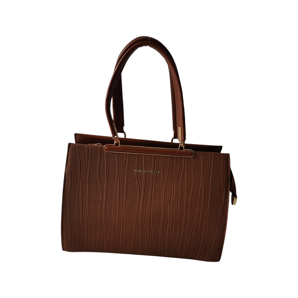 Cartera ZEFORA Milano marrón con textura de líneas verticales, diseño estructurado y elegantes detalles metálicos.