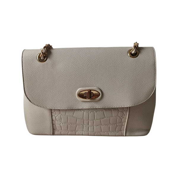 Cartera ZEFORA Olivia color taupe con textura tipo cocodrilo, solapa frontal y detalles en herrajes dorados.