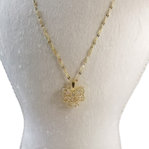 collar y aretes