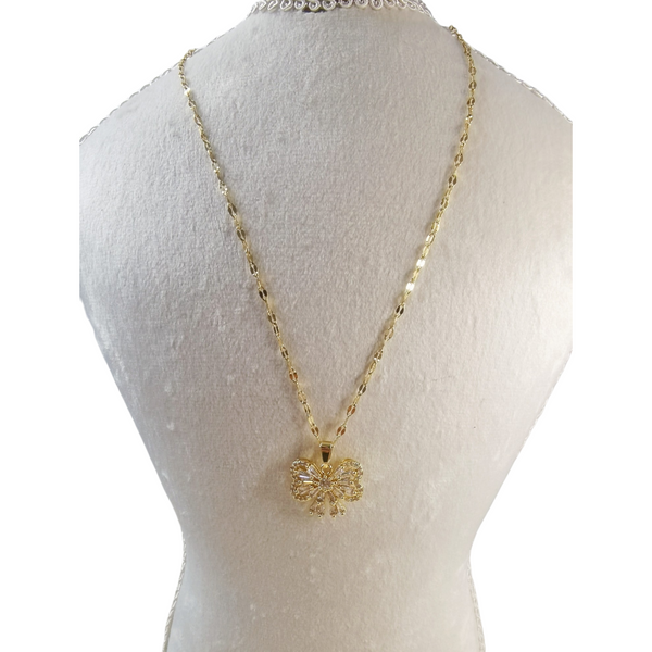 collar y aretes