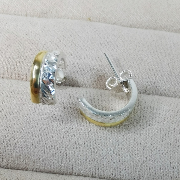 Aretes