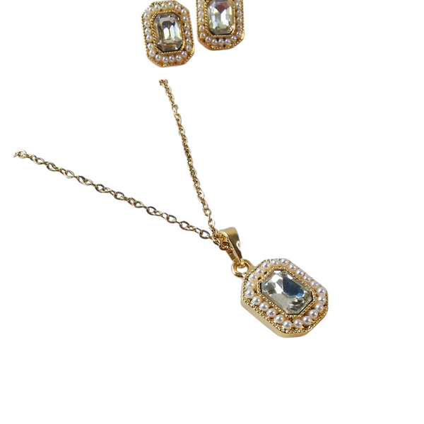 Aretes y collar 