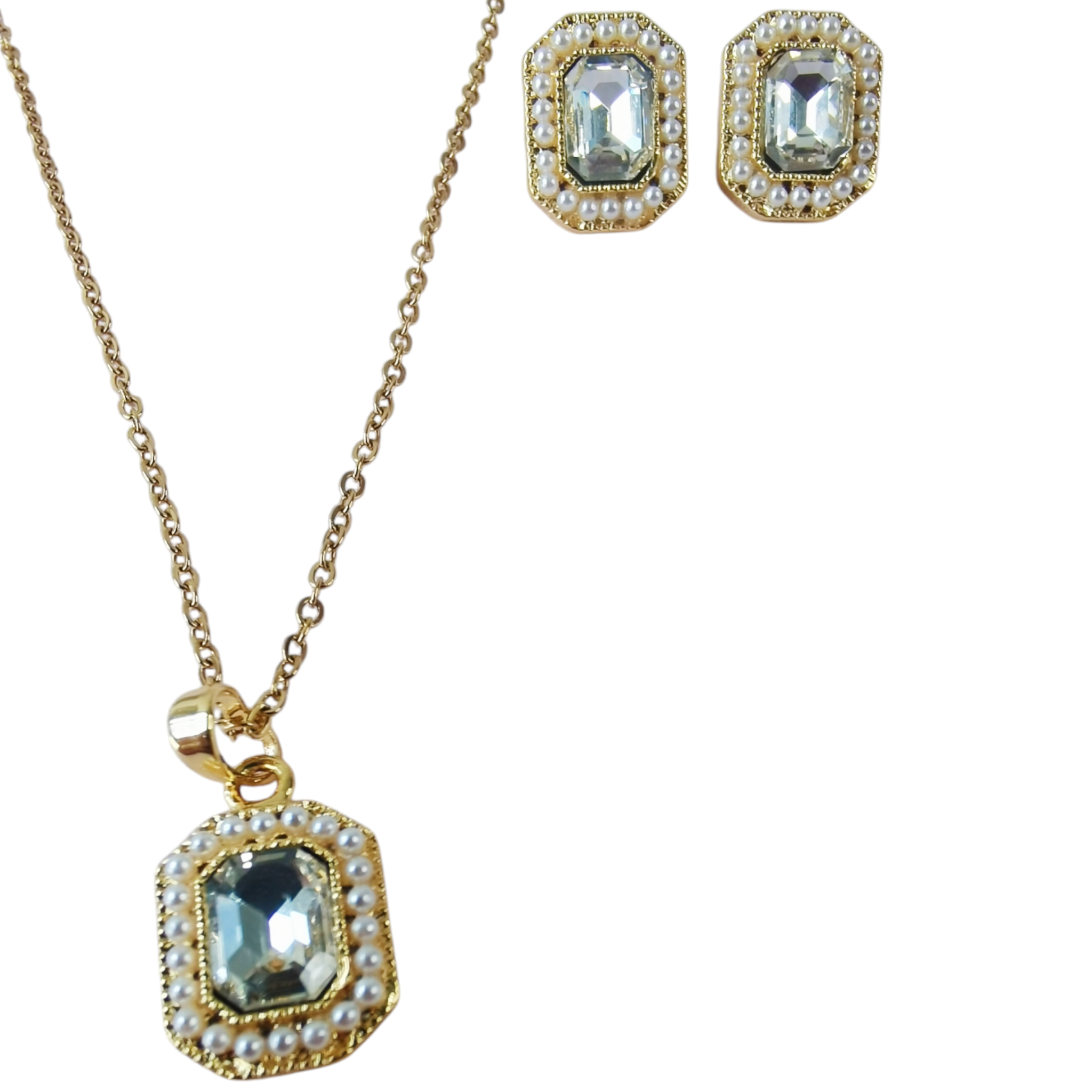 Aretes y collar