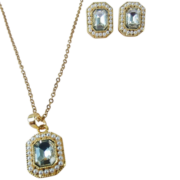 Aretes y collar