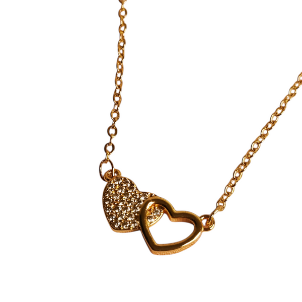 Collar y aretes