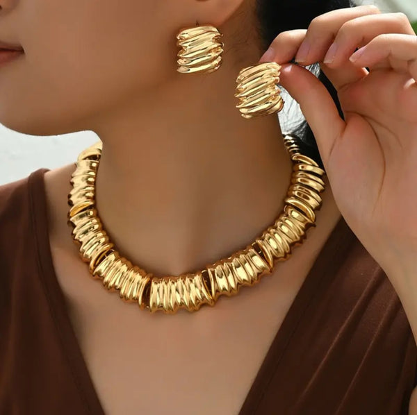 Collar de mujer