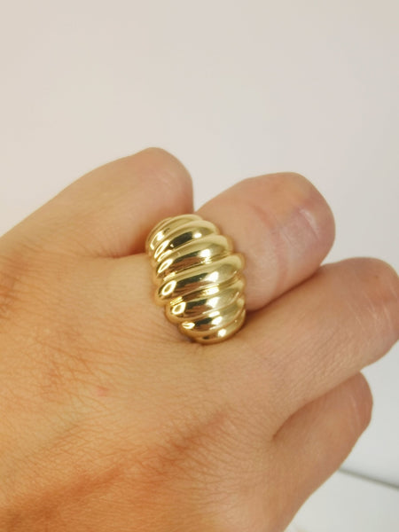 Anillo Hilari